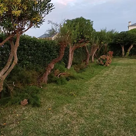 Entre Dos Playas Tapia