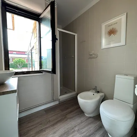 Entre Dos Playas Tapia *